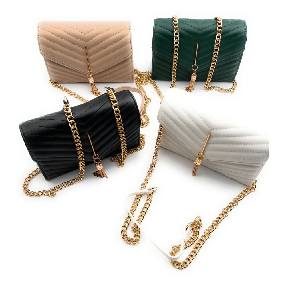 Women’s Chevron Flap Crossbody Bag NWT